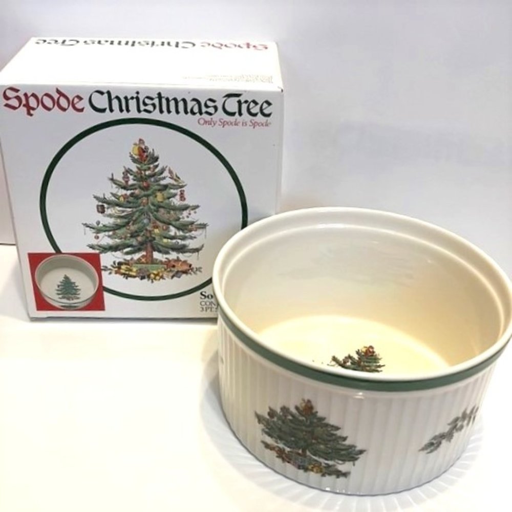 Spode Christmas Tree Souffle Dish